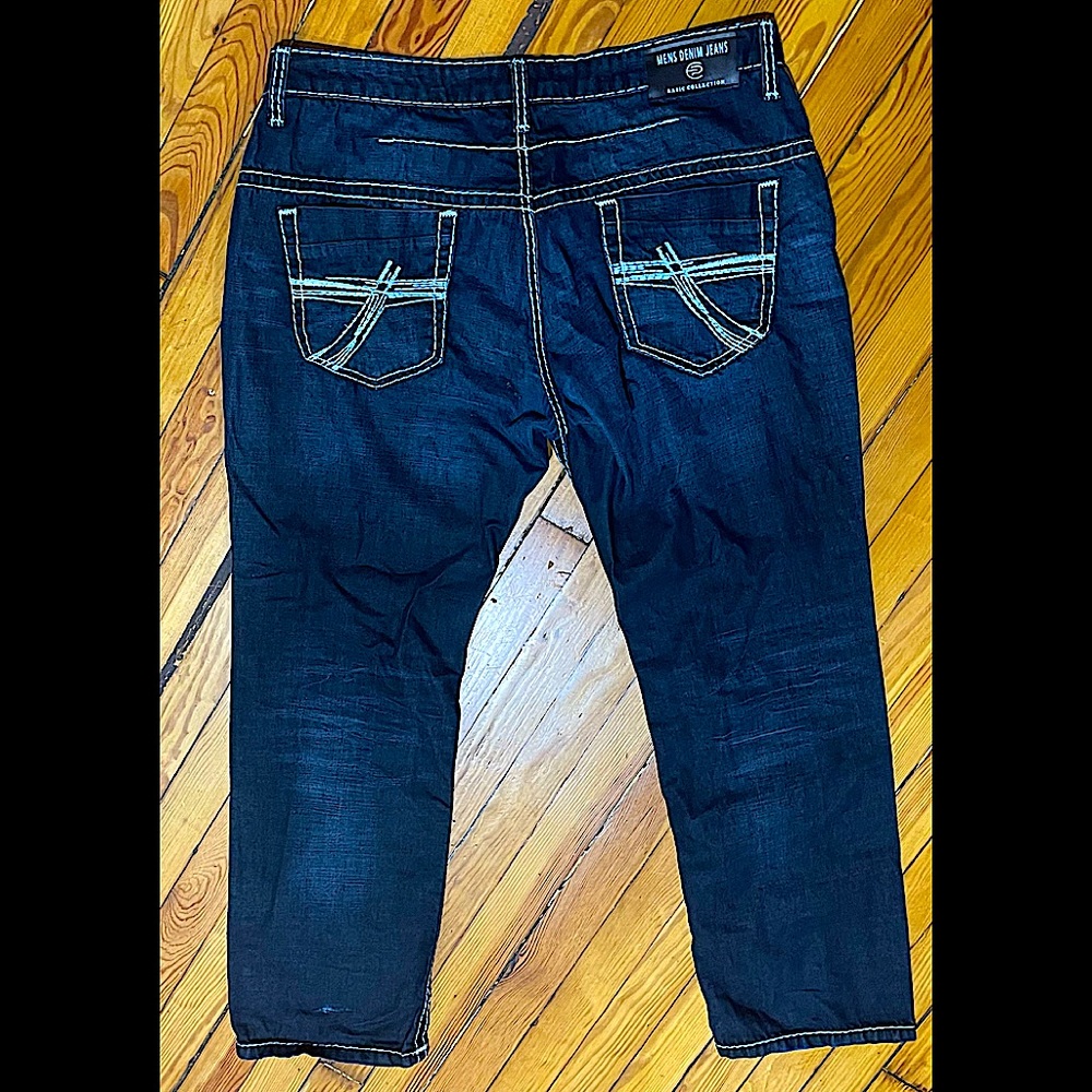 38W Vintage Embroidered Camp David jeans